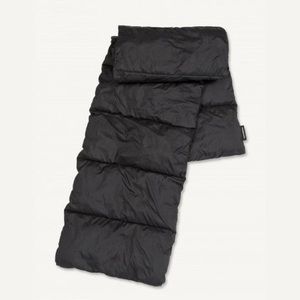 Marimekko Piia Tikattu Huivi puffer puffy oversized maxi black wrap scarf